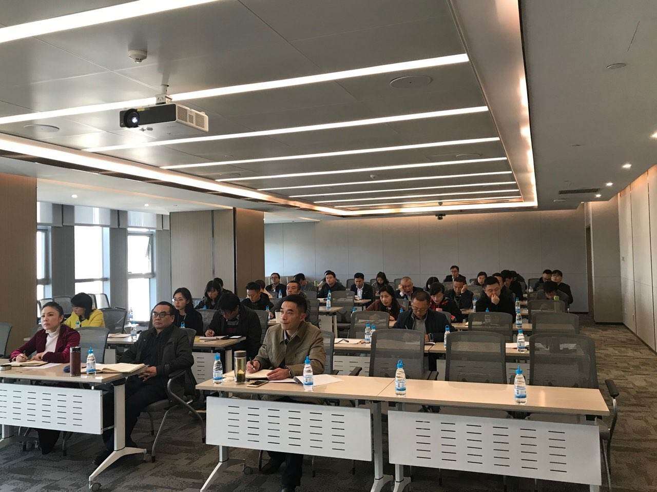 山东省宣传系统公务人员培训班在我校顺利开班