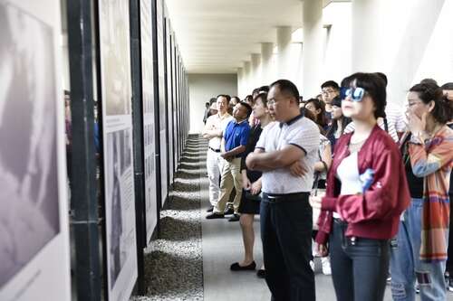 党性修养专题培训班正式开班