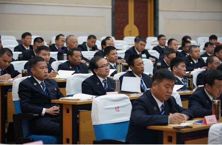 中国大国工匠第一人高凤林为国铁工匠研修班授课 中国大国工匠第一人高凤林为国铁工匠研修班授课