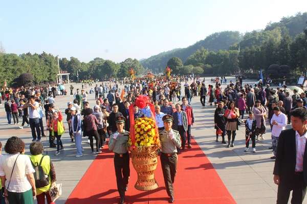 中共开釆设计事业部装备所党支部实践教育活动