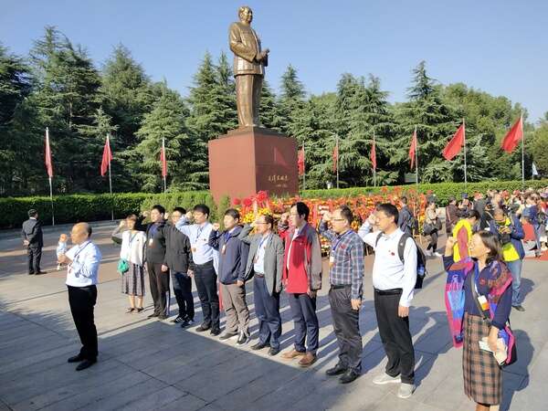 中共开釆设计事业部装备所党支部实践教育活动