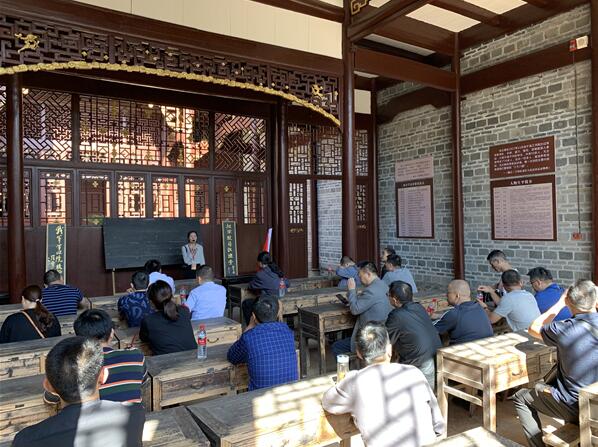 东风专汽燃|点亮奋斗者火炬”红色寻根主题井冈山教育培训班 东风专汽燃|点亮奋斗者火炬”红色寻根主题井冈山教育培训班