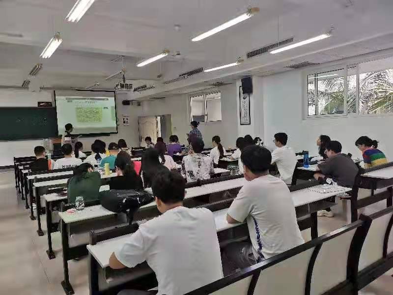 重庆工商大学首届&ldquo;互联网营销师&rdquo;新职业培训班正式开班